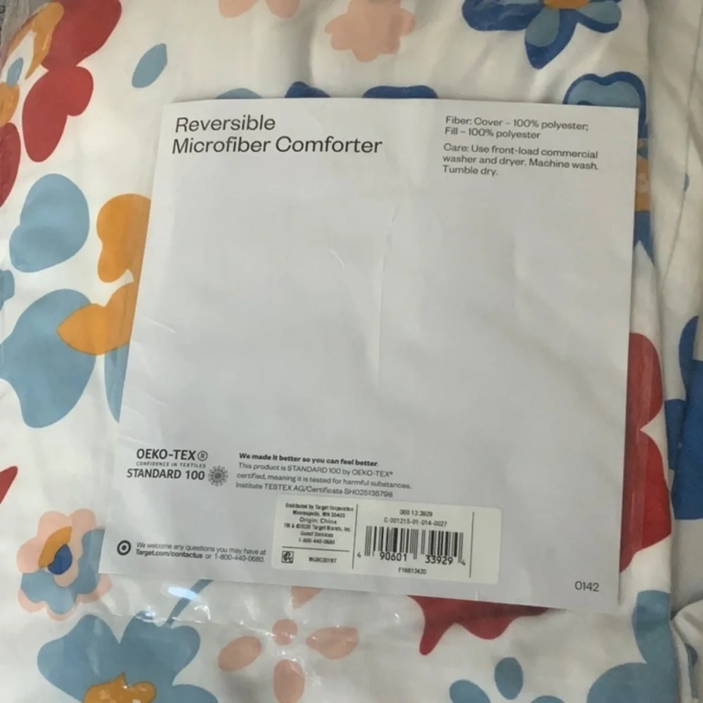Flower/White Reversible Microfiber Comforter